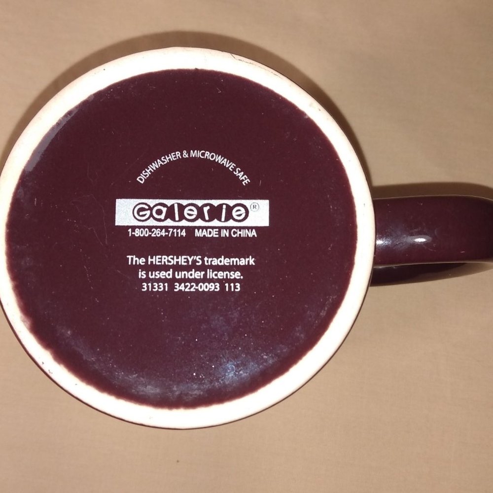 Hershey Chocolate Mug from Galerie | Free Shipping - Picture 6 of 7
